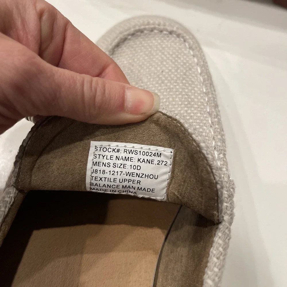 Robert Wayne Men's 10D Beige Canvas Loafers Slip On Preppy‎ Resort Casual Shoes - Picture 7 of 7